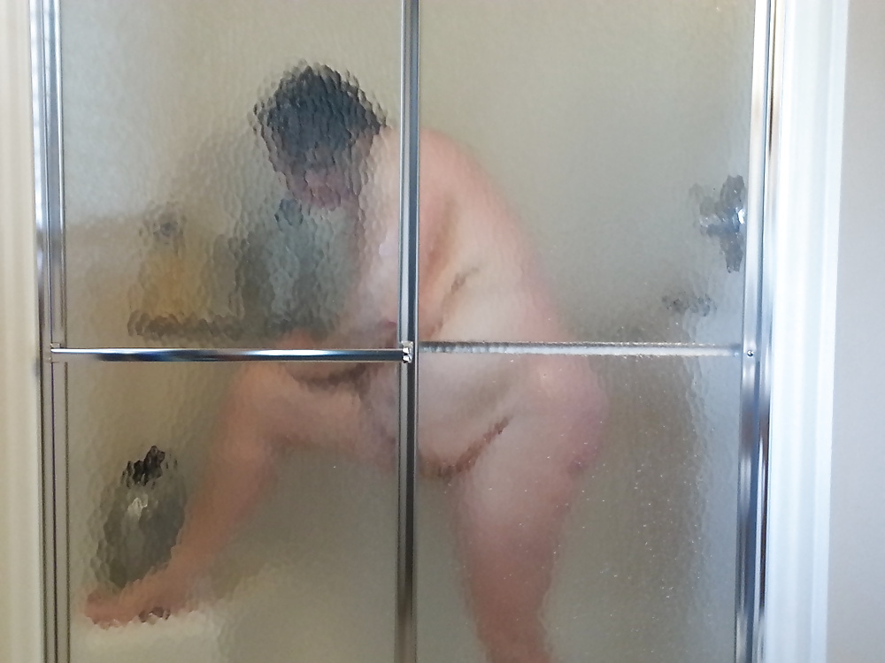 BBW showers and shaves #25865388