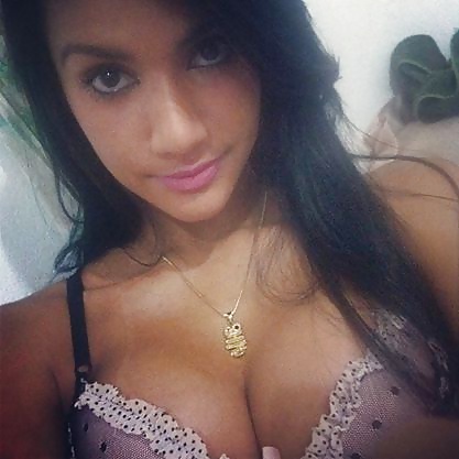 Carol oliveira teen brasil (putinha do brasil)
 #28751323