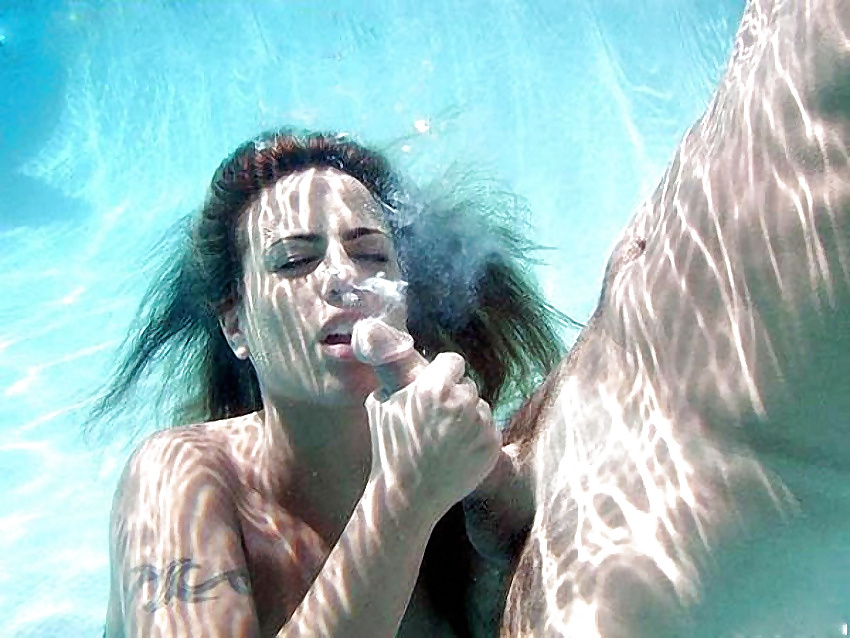 Fluid. #29324973