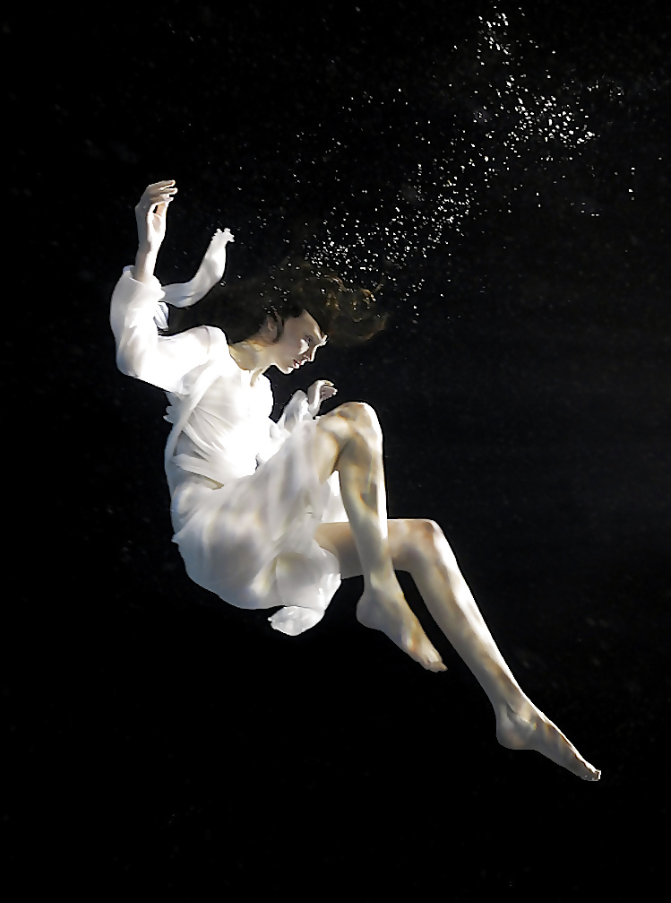 Fluid. #29325052