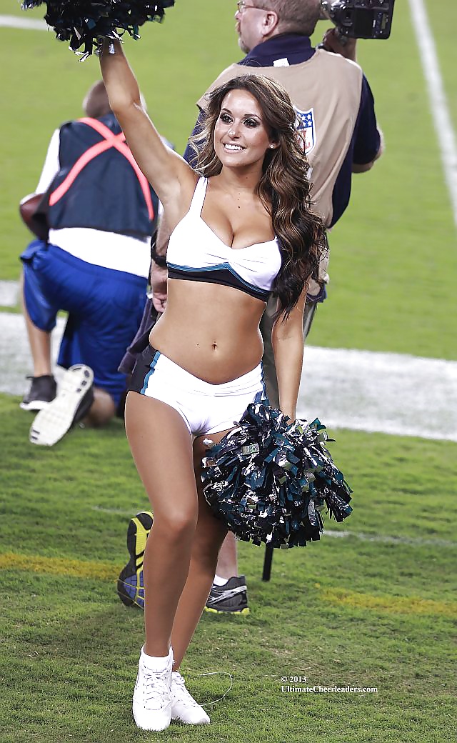 NFL Cheerleaders 2 - pantyhose and cameltoes (non-nude) #29165975