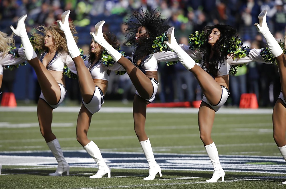 NFL Cheerleaders 2 - pantyhose and cameltoes (non-nude) #29166143