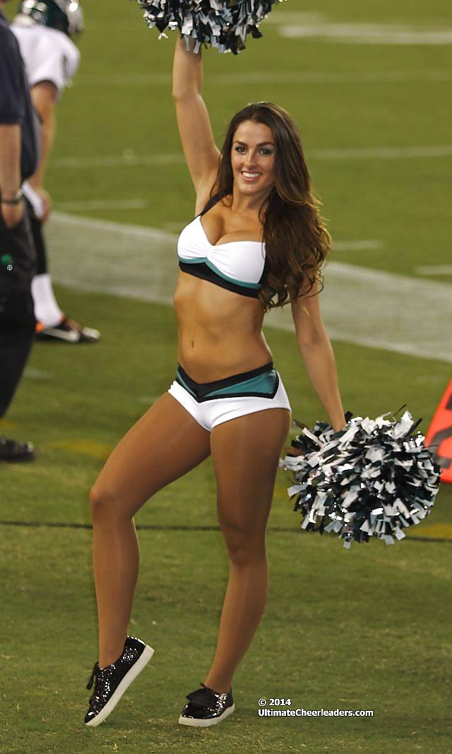 NFL Cheerleaders 2 - pantyhose and cameltoes (non-nude) #29166220