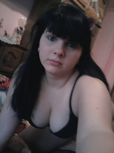 Moja prijateljica
 #31112187