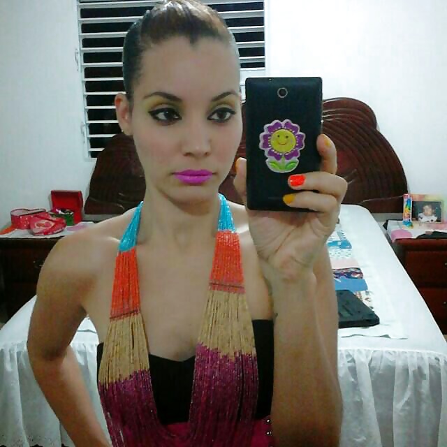 Dominicana #32844761