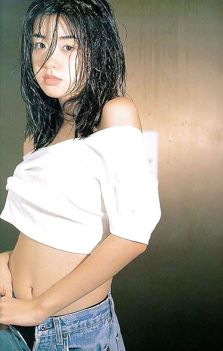 AV Idol Sara Simada Scans #37166391