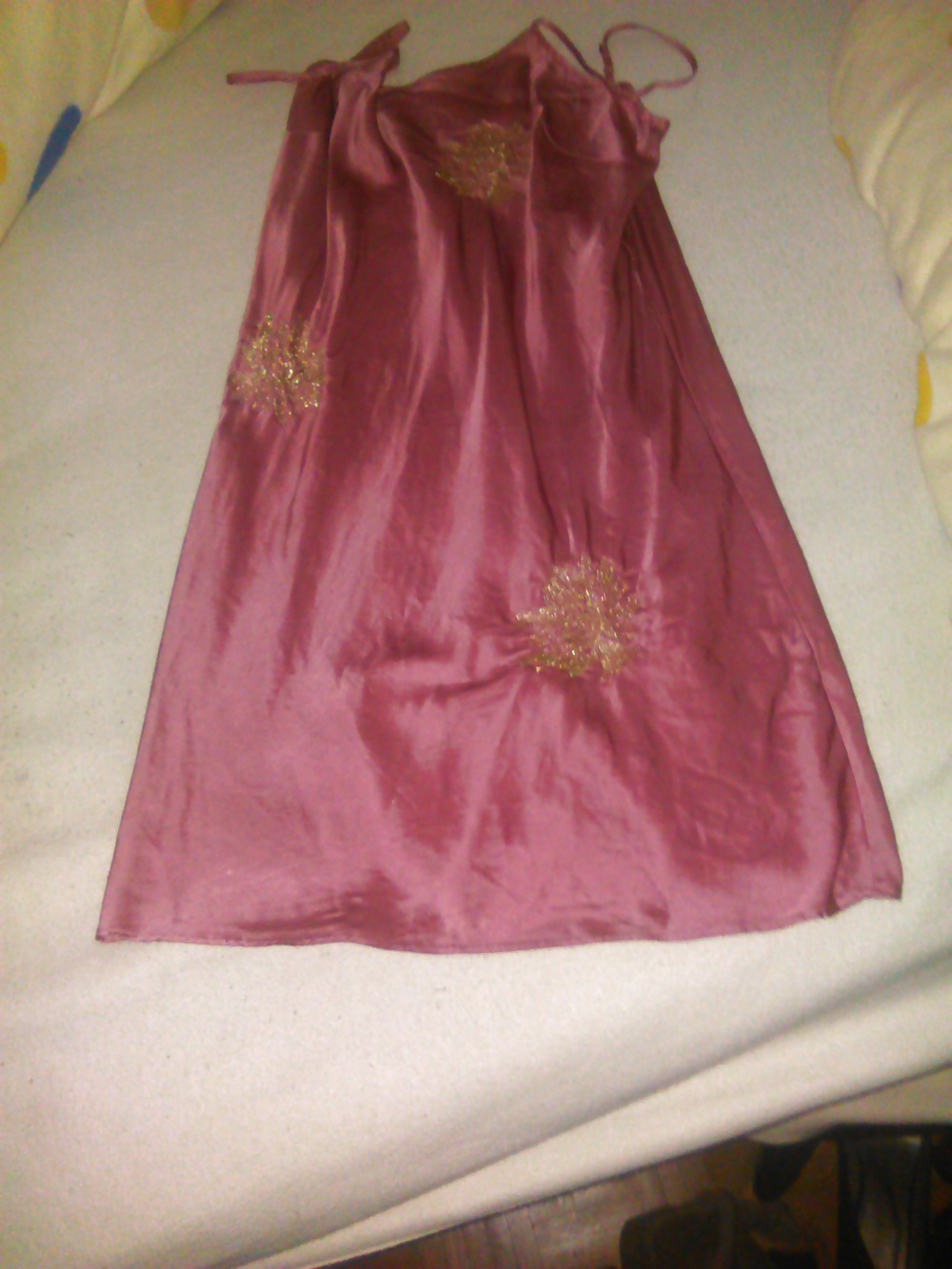 Ropa de esposa
 #40710405