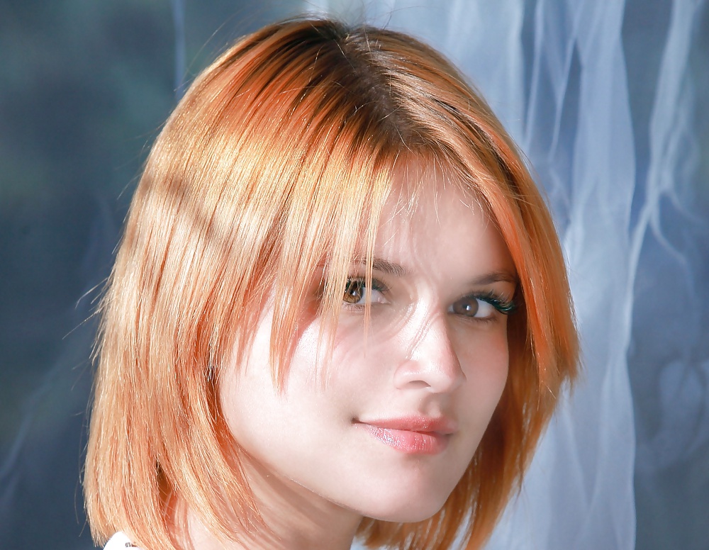 Violette  N15 #26670874