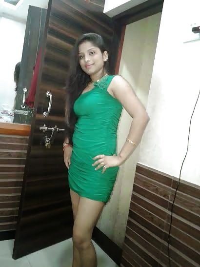 Hot sexy cute homely desi indian girls #40616292