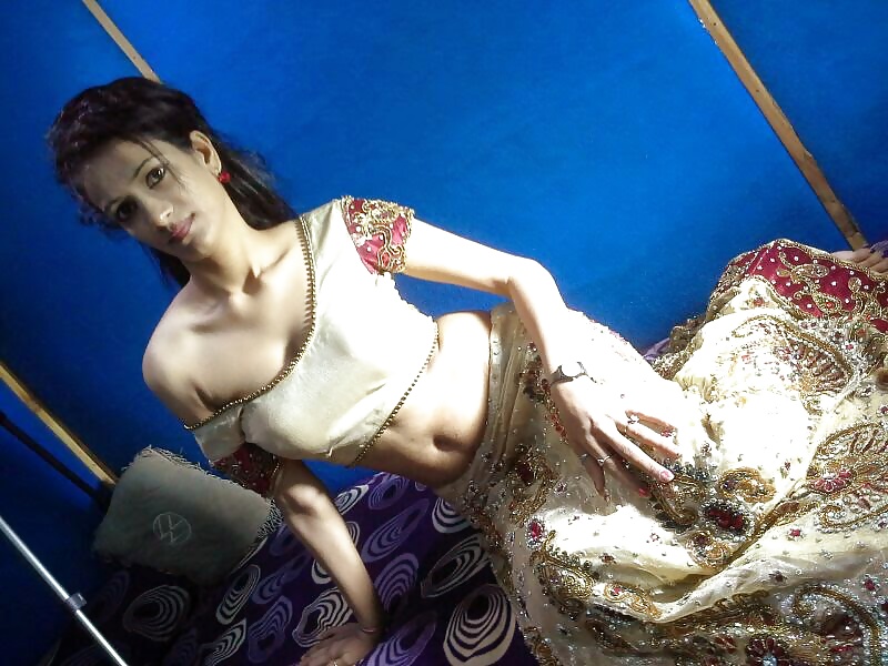 Hot sexy cute homely desi indian girls #40616309