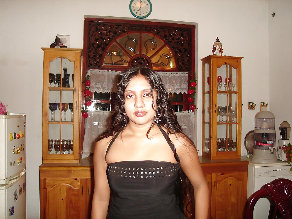 Hot sexy cute homely desi indian girls
 #40616478