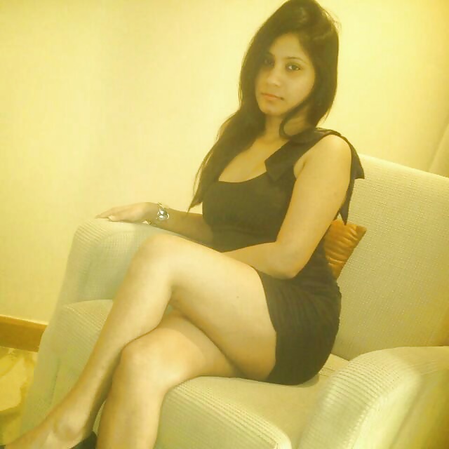 Hot sexy cute homely desi indian girls #40616549