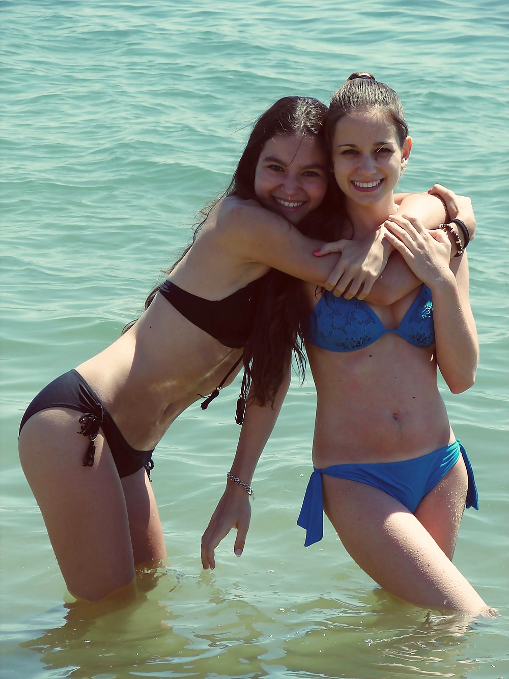 Choose one and comment #31769447