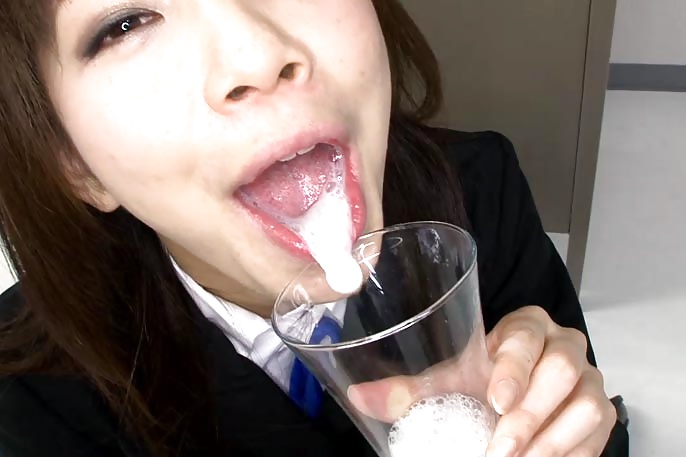 Sdruws2 - Junge Japanische Mädchen Mit Cremiger Milchfütterung #30812275