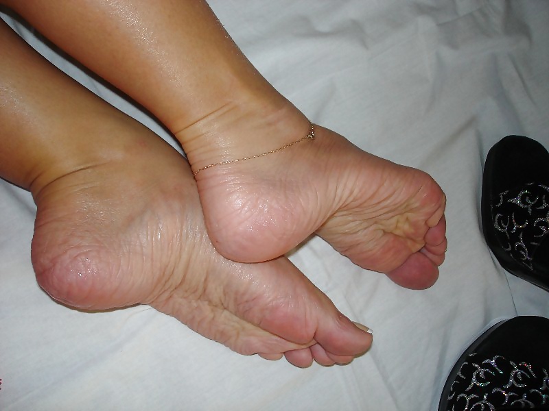 Tina feet #31294650