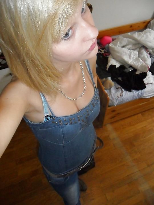 Blondasse putean a los negros 2
 #39194495