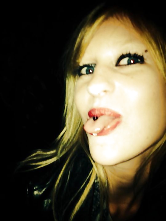 Blondasse putean a los negros 2
 #39194594