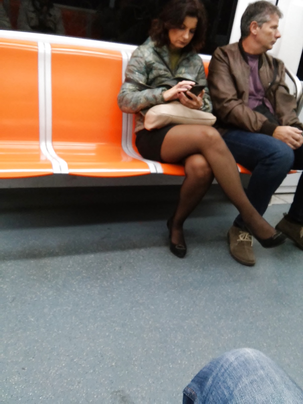 Italian (MILF) woman photographed in the subway (Italy) #31927673