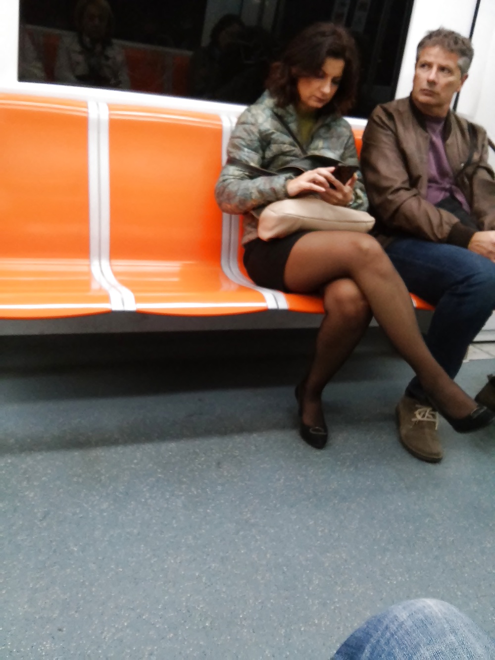Italian (MILF) woman photographed in the subway (Italy) #31927674