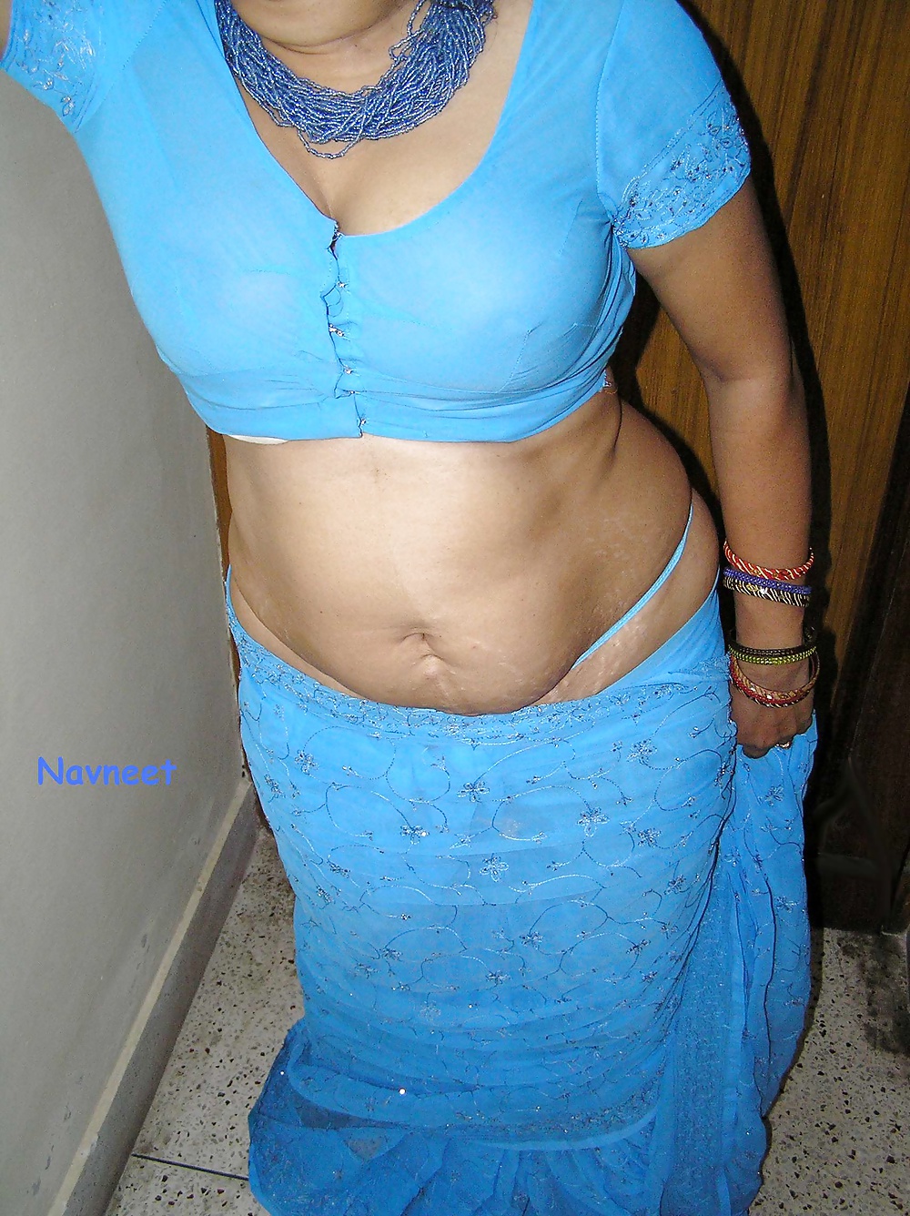 Indian aunty show 6 #25376892