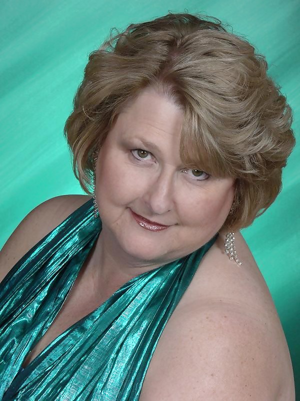 Prim and Proper Paulette #27142620