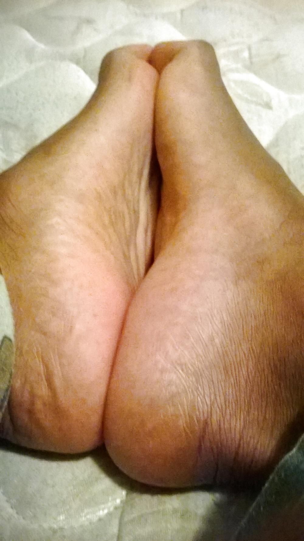 Joi ébène Footjob #24096615