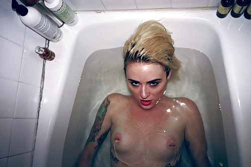 Alysha nett
 #23774885