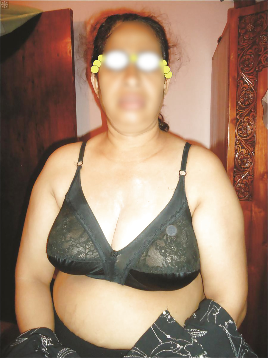 Desi cpl fucking  #27181994
