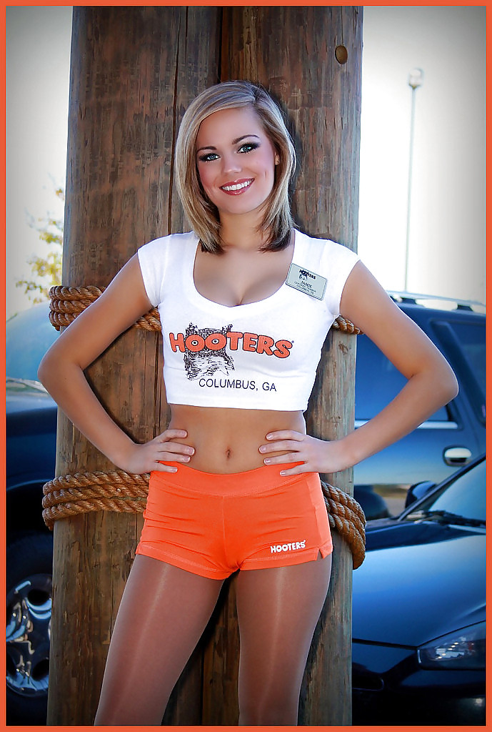 Chicas con pantimedias de hooters
 #23092932