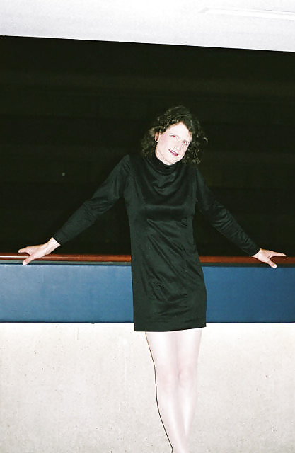 Vestido negro en el Hyatt #35633500