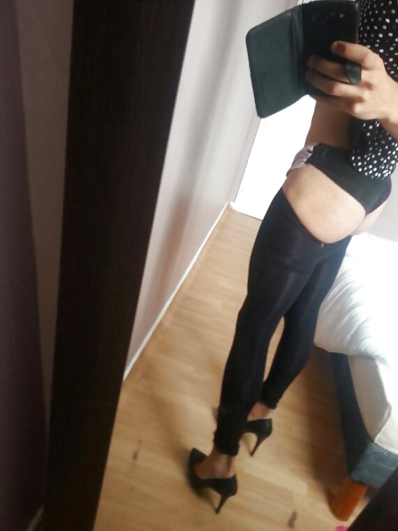 Samia Moi  #31076582