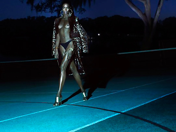 Naomi Campbell in topless per interview magazine
 #32817436