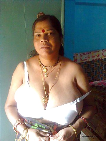 Prostituta matura-indiana set porno desi 3.8
 #28804964
