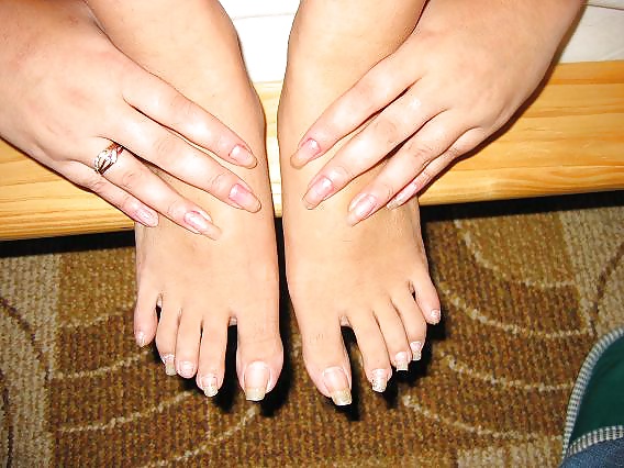 Uñas de los pies largas
 #30478911