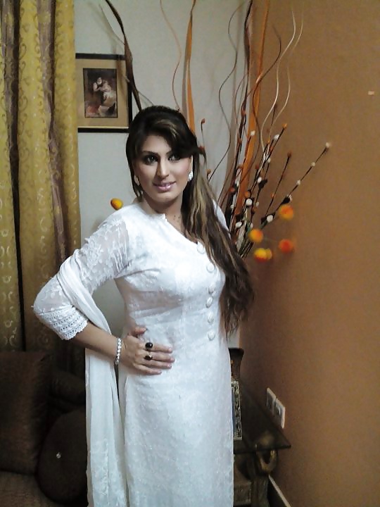 Pakistanisch Aysha Ch. Sexy Körper Für Sie Lange Schwanz #35294241