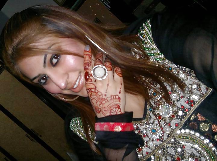 Pakistanisch Aysha Ch. Sexy Körper Für Sie Lange Schwanz #35294398