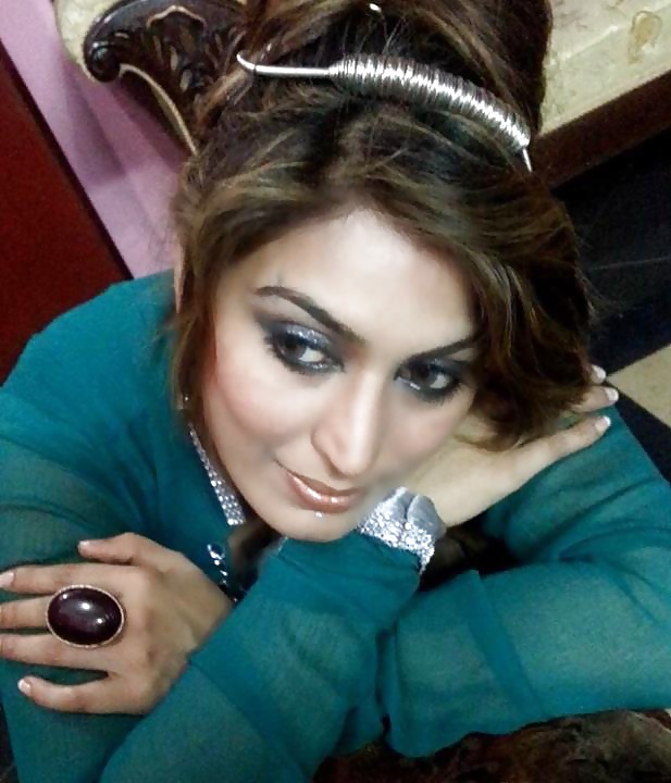 Pakistanisch Aysha Ch. Sexy Körper Für Sie Lange Schwanz #35294481