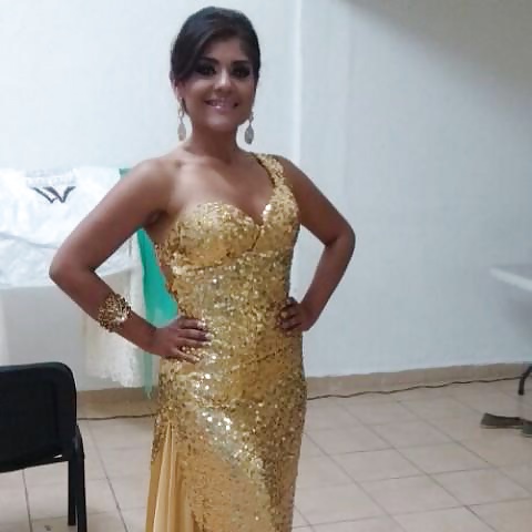 メキシコ人女性の顔 56
 #39774582