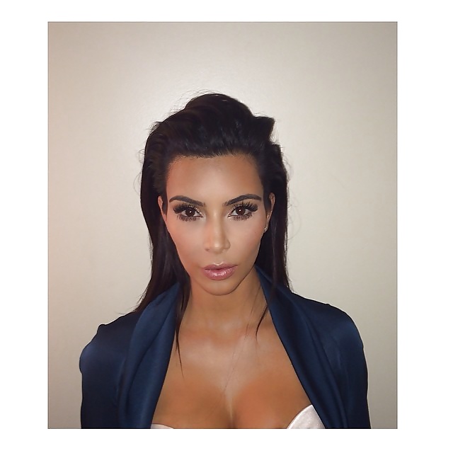 Kim kardashian #29254311