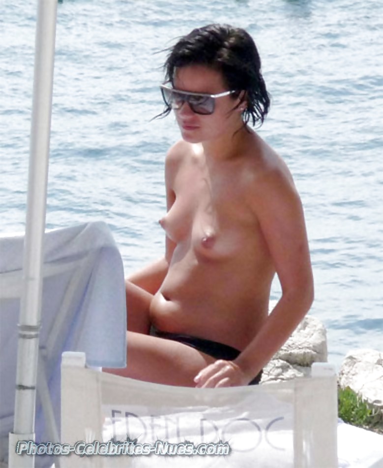 Celebs naked :) 
 #31647087