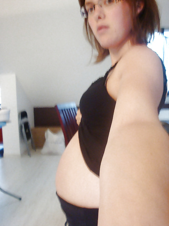 Enceinte Ventre nue - Naked pregnant belly 2 #32915028
