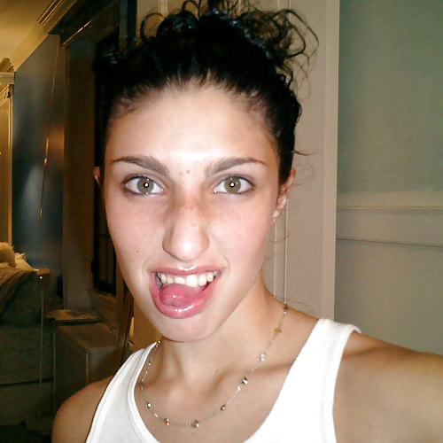 Blanquita alocada
 #23225887