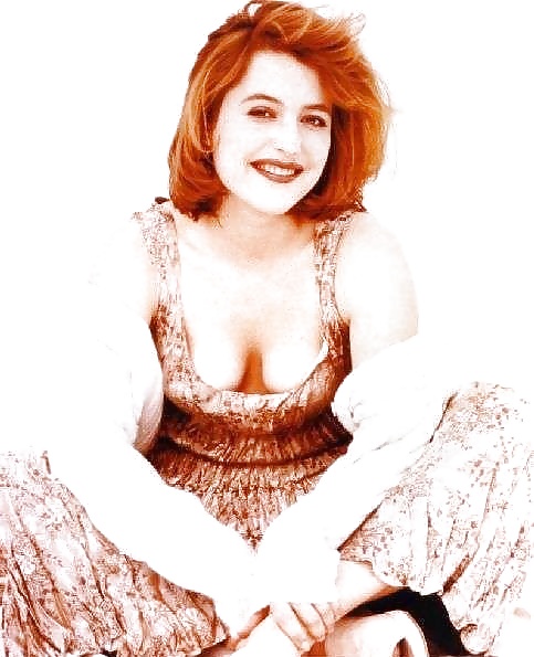 Gillian anderson
 #25422853