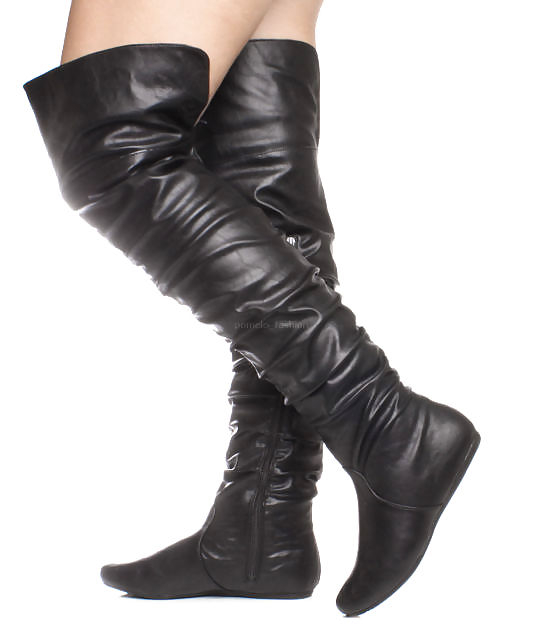 ¡Soy adicta a las botas piratas!
 #36937894