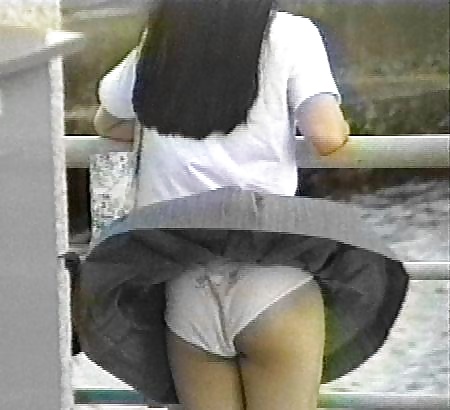 Japanese Girl Upskirts 15 #25697093