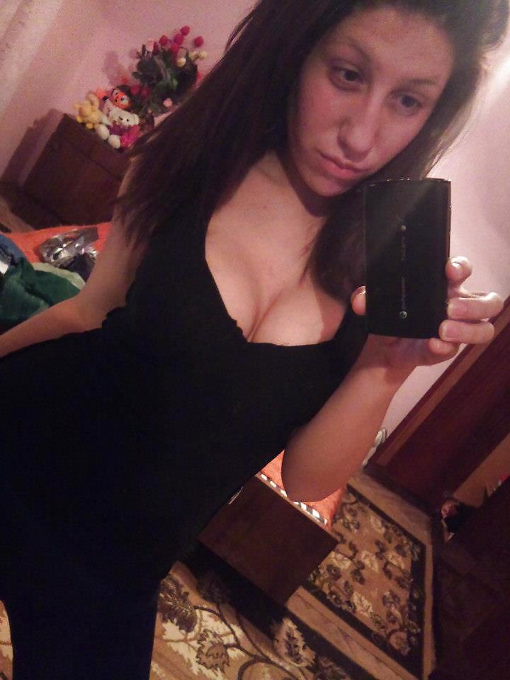 Fille Bulgarian: Viktoria #22875526