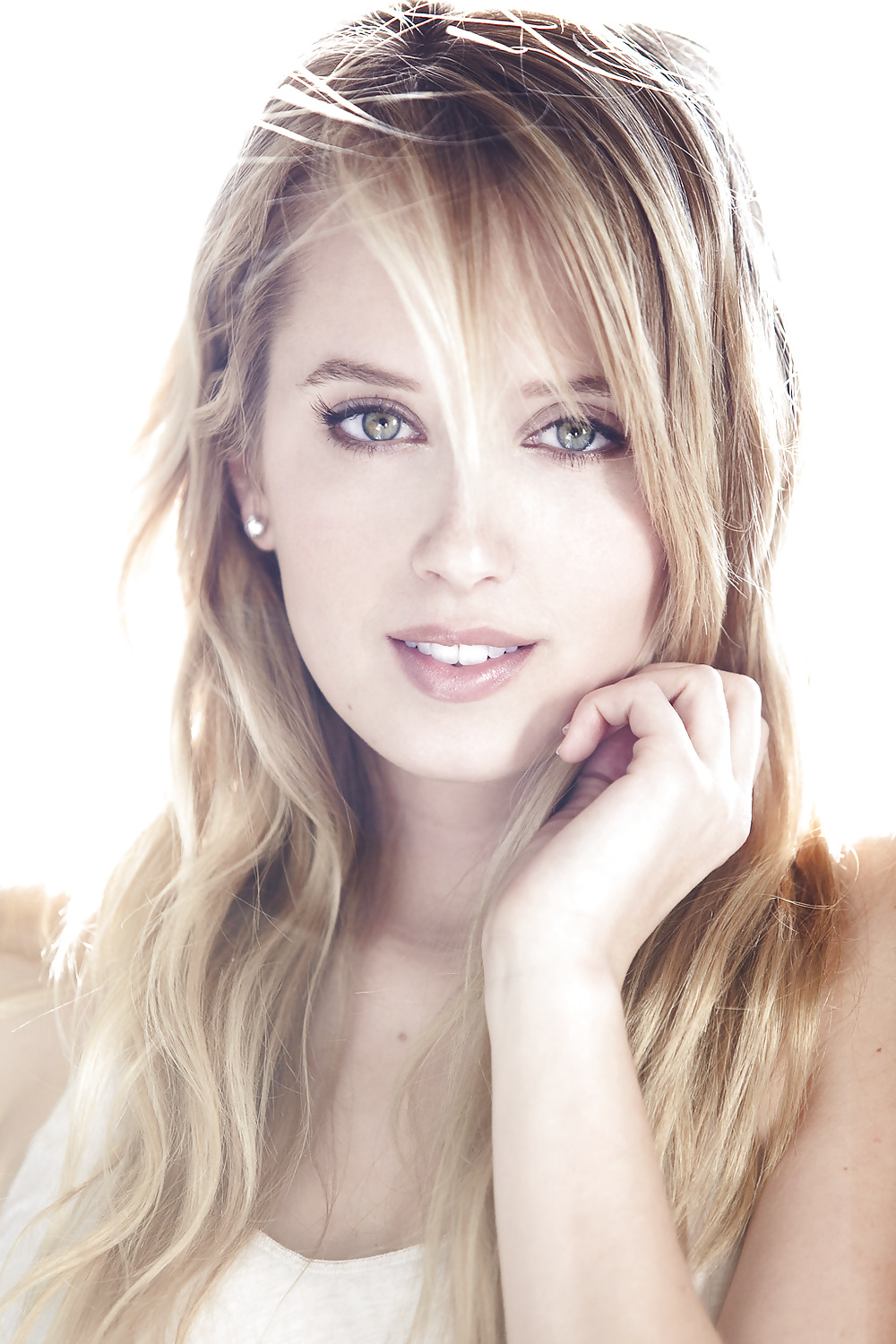 Megan Park #36364290