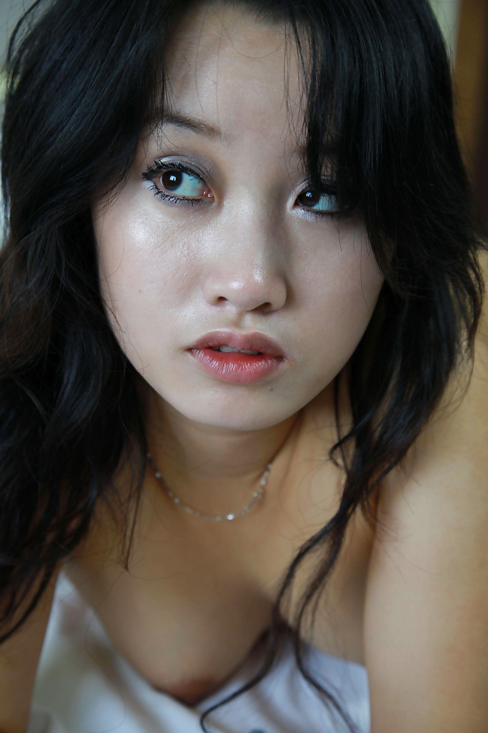 Unknown Chinese Model #30396376