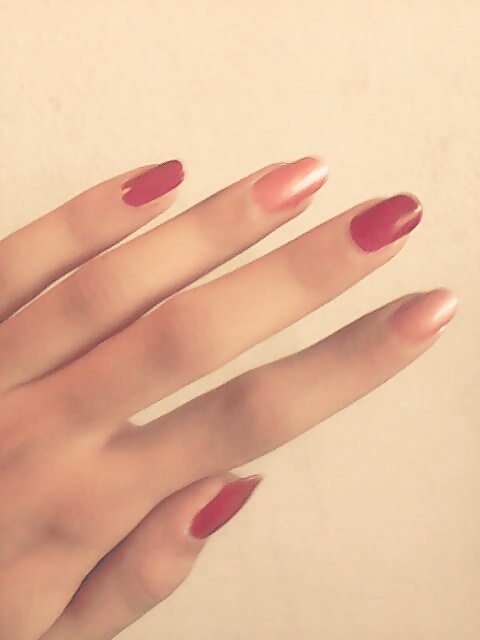 Le mie unghie lunghe x3
 #40778374