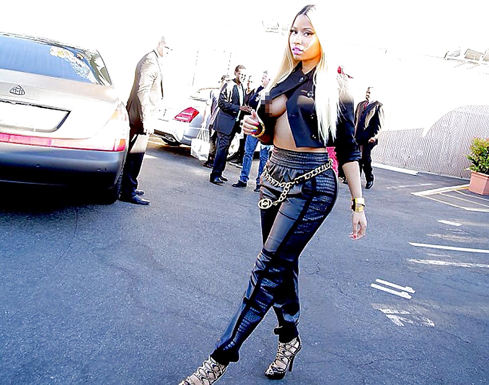 Sexy Celeb Bilder #32116624